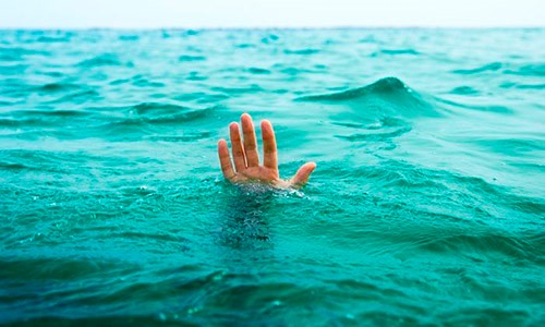 Первая помощь на воде. Первая помощь на воде.