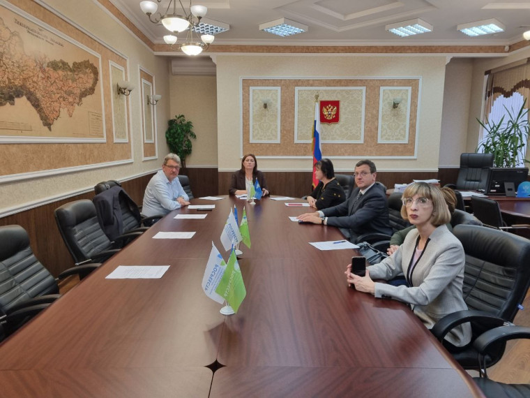 Цифровая трансформация - одно из ключевых направлений Росреестра. Цифровая трансформация - одно из ключевых направлений Росреестра.